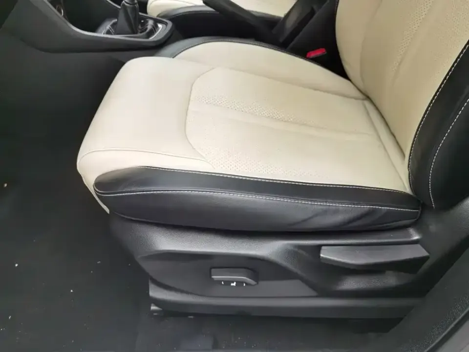 Baojun 360
