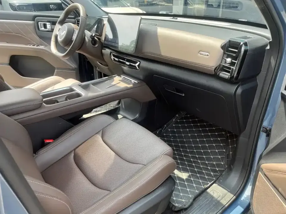 Wuling Xingguang 560 New Energy