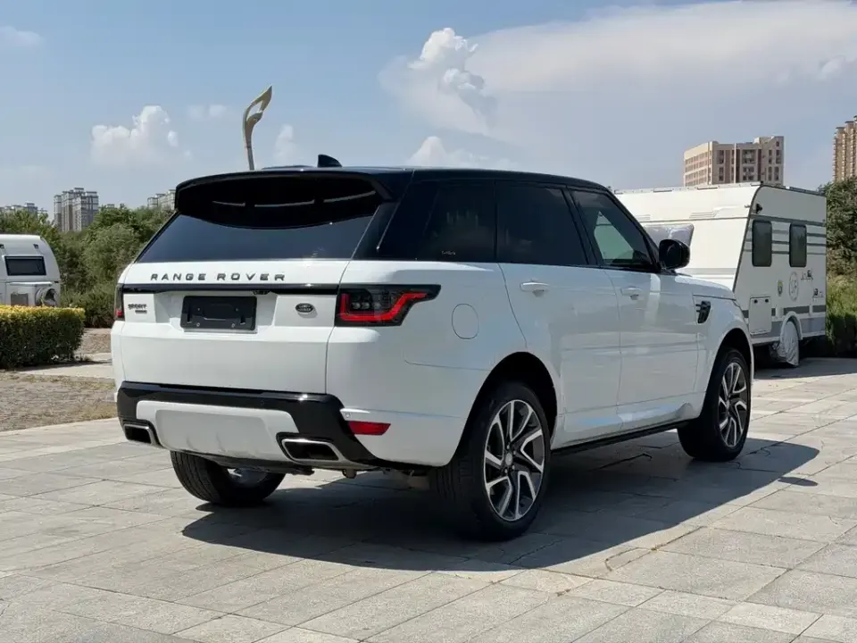 Land Rover Sport
