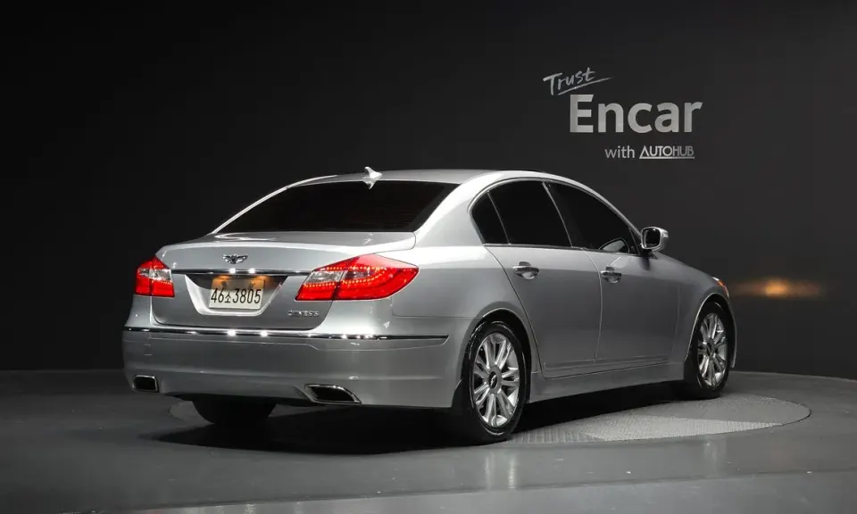 Hyundai Genesis