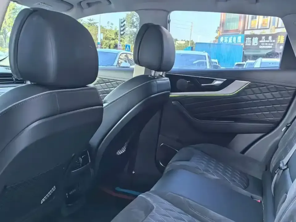 Hongqi Hongqi HS5