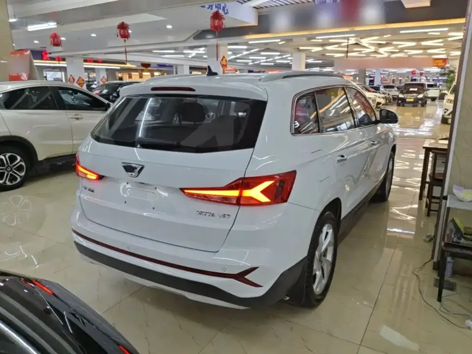 Jetta VS7