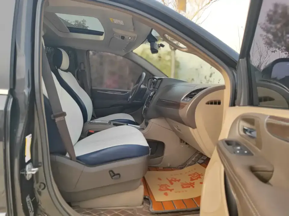 Chrysler Grand Voyager (Import)