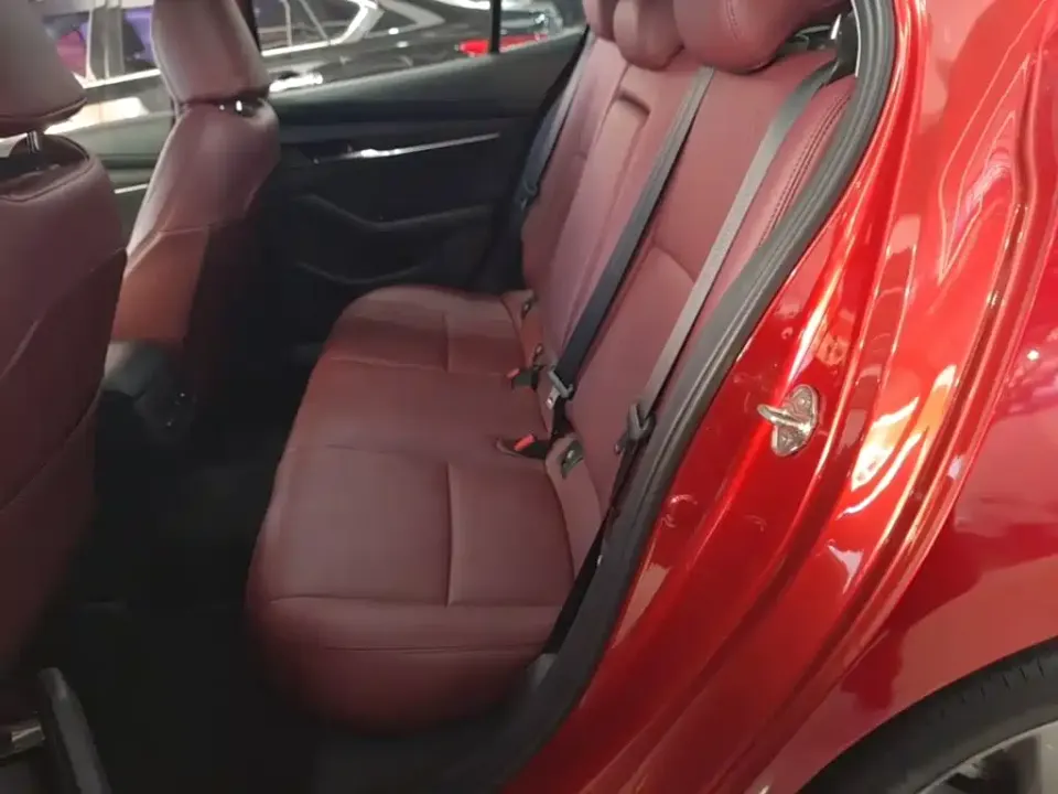 Mazda 3 Axela