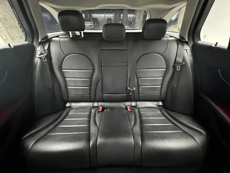 Mercedes-Benz C-Class (Import)