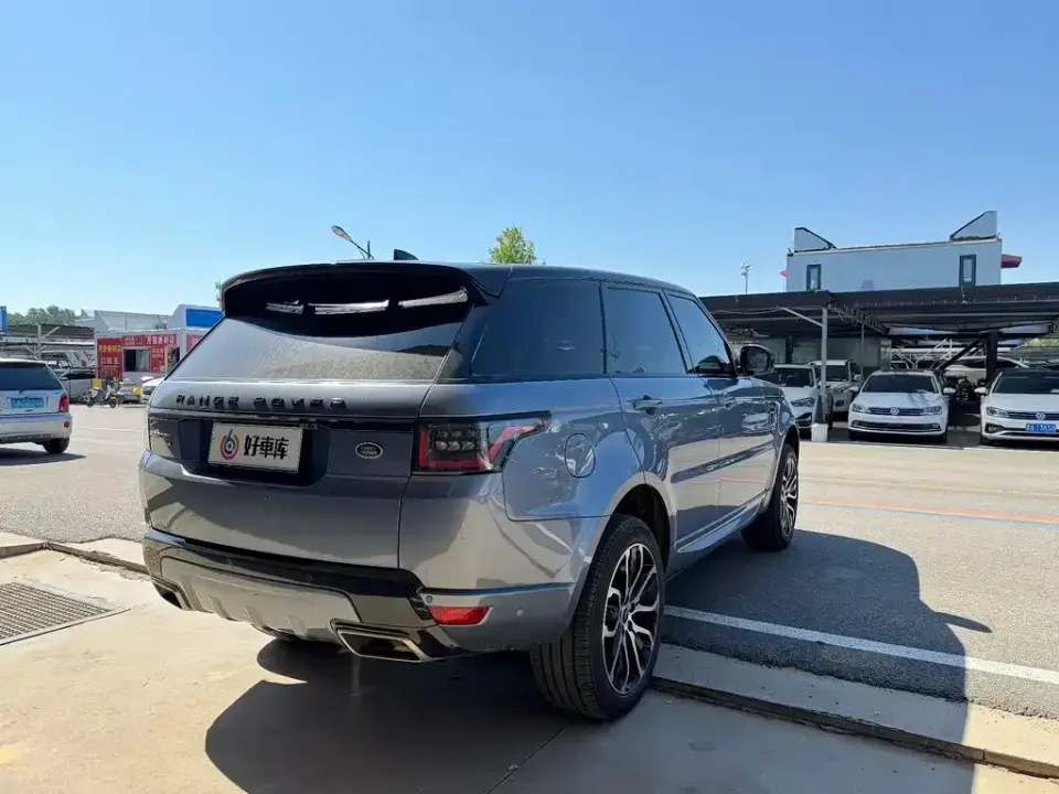 Land Rover Sport