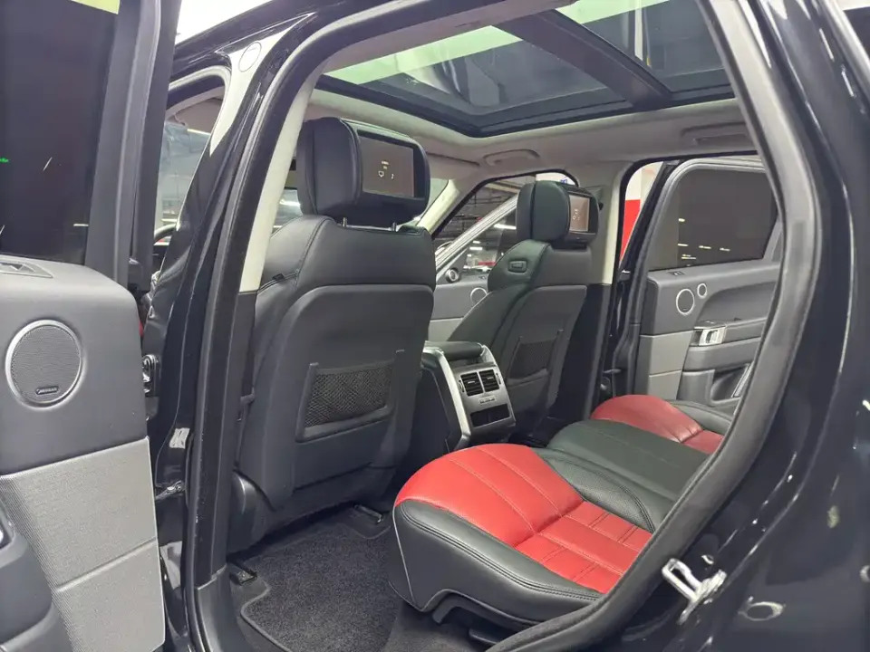 Land Rover Sport