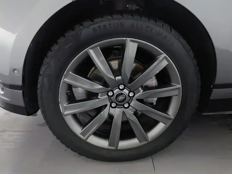 Land Rover Velar