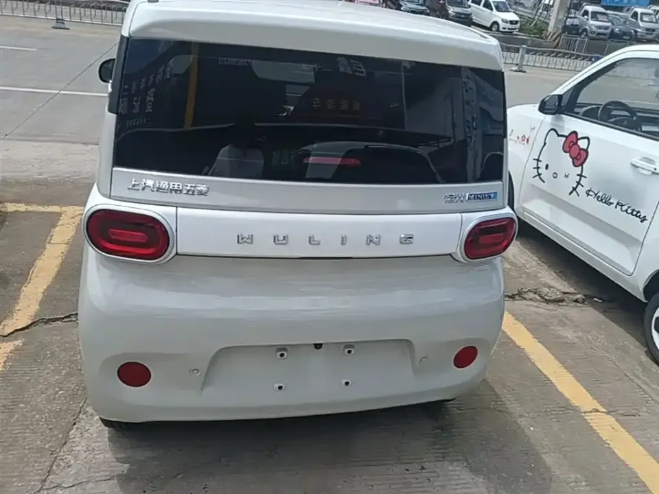 Wuling MINIEV