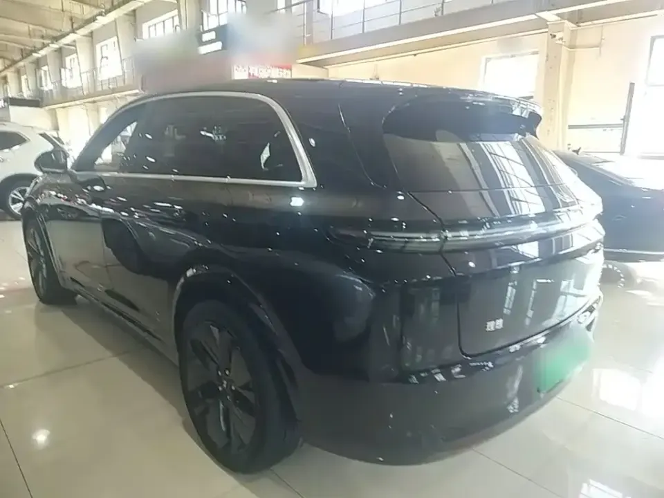Li Li L7