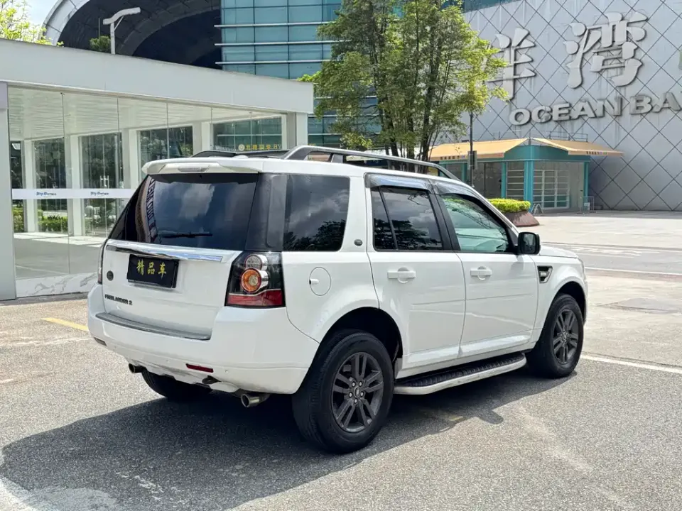 Land Rover Freelander 2