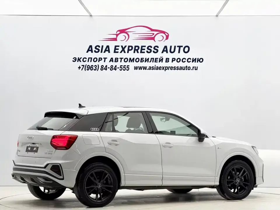 Audi Q2L