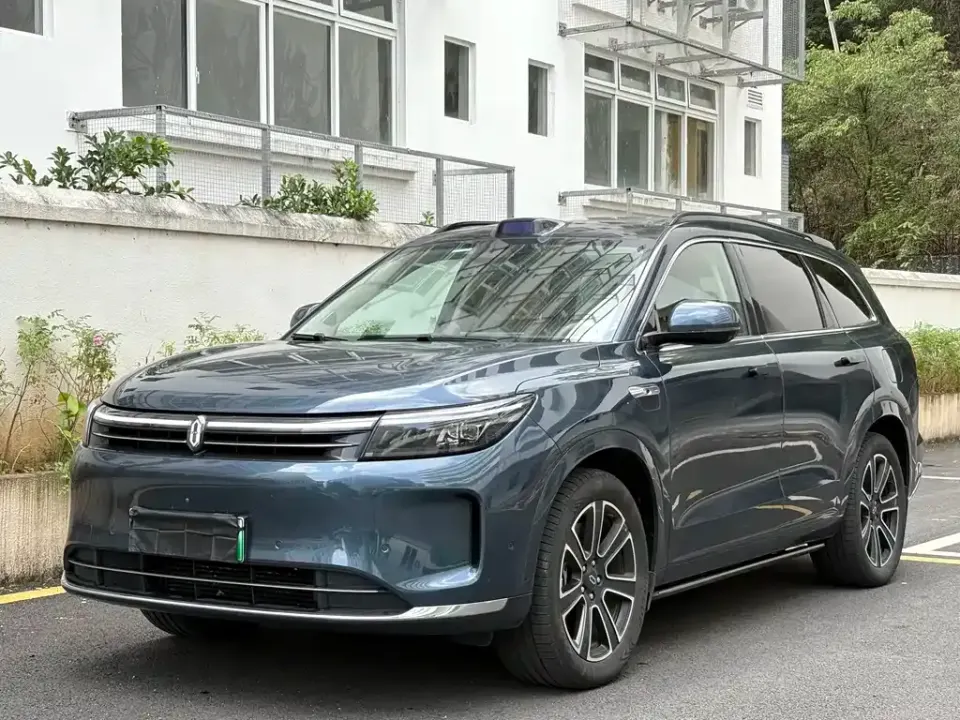 AITO M7