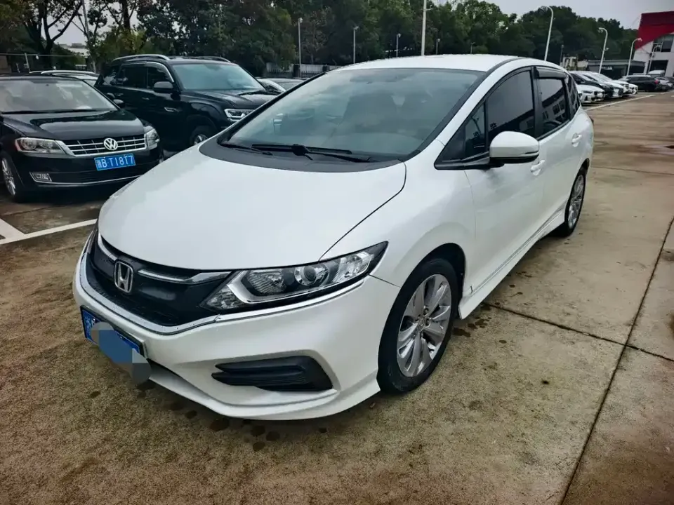 Honda Jade