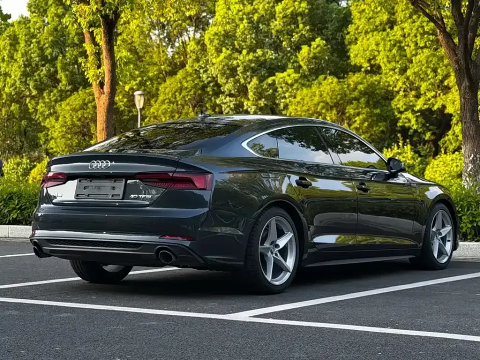 Audi A5 (Import)