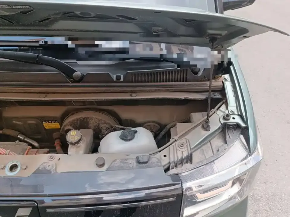 Wuling MINIEV