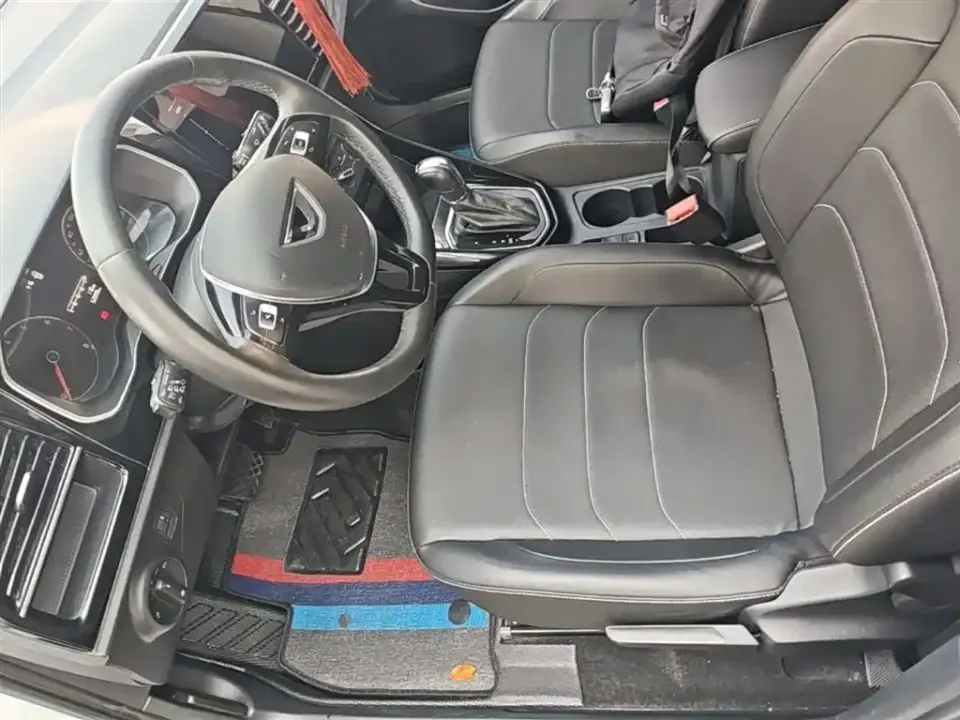 Jetta VS5