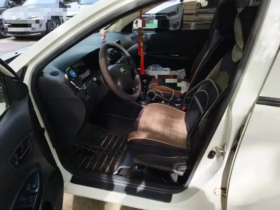BYD F3