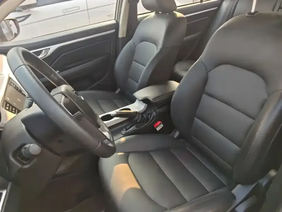 Geely Vision