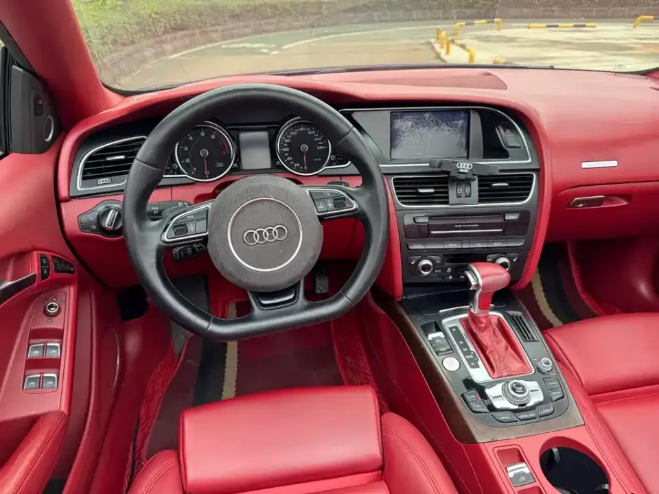 Audi A5 (Import)