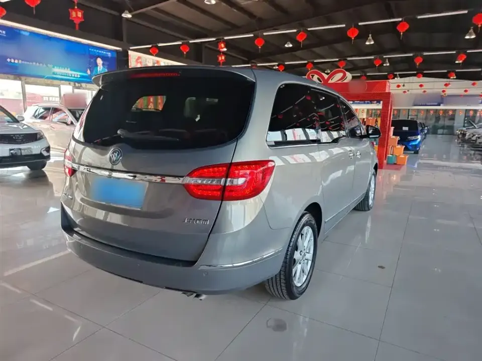 Buick GL8