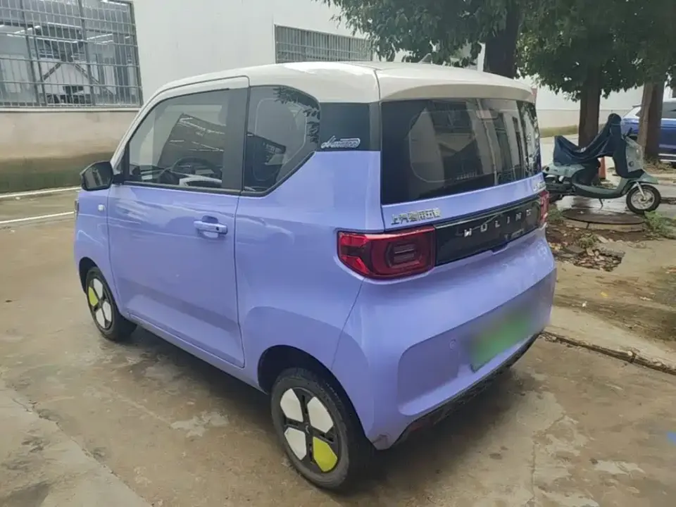 Wuling MINIEV