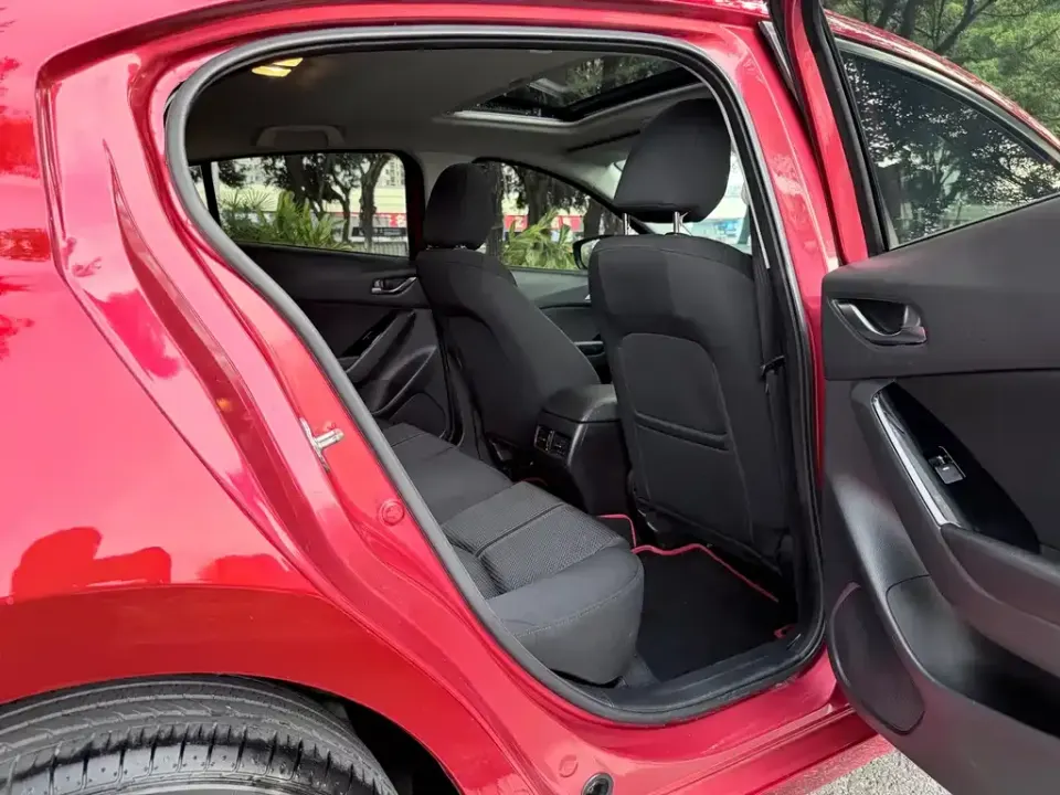 Mazda 3 Axela