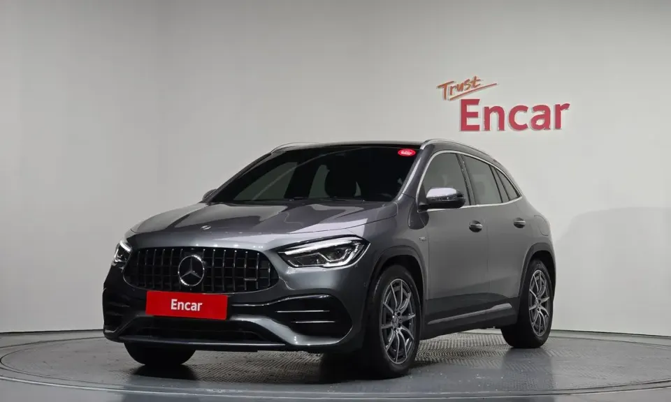 Mercedes-Benz GLA-Class
