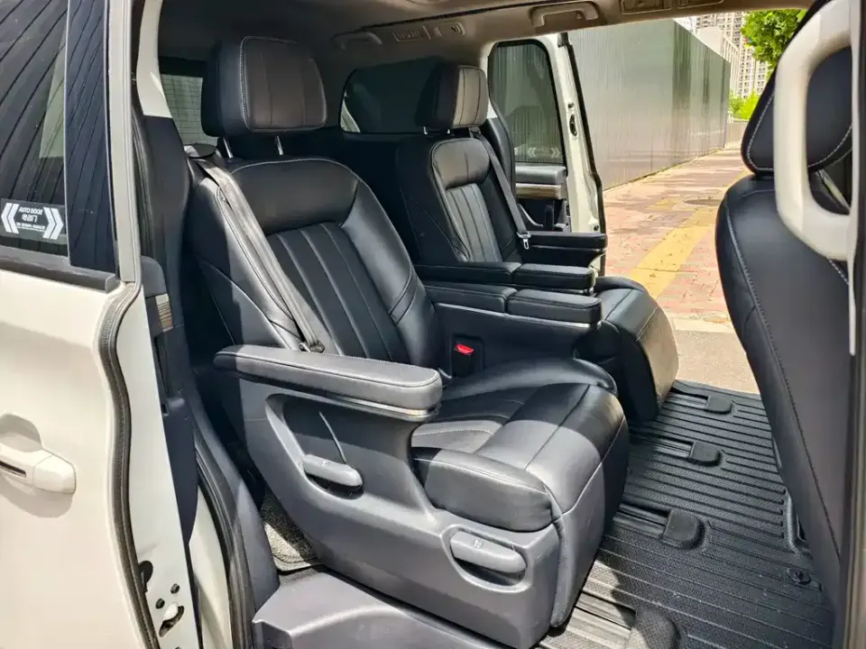 GAC Trumpchi M8