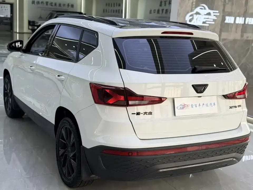 Jetta VS5
