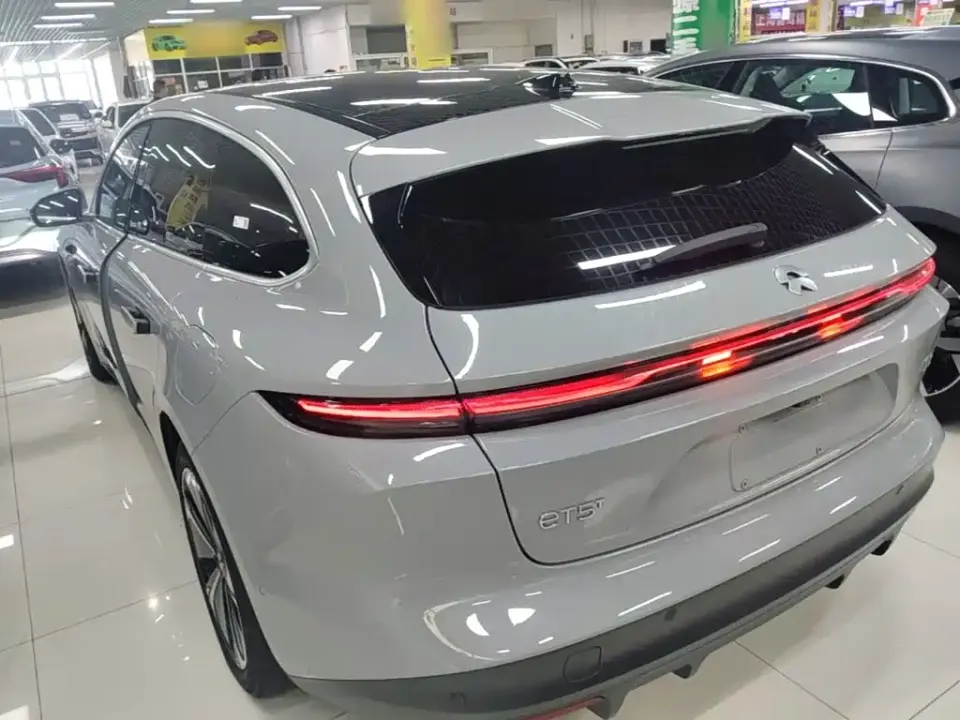 Nio ET5T