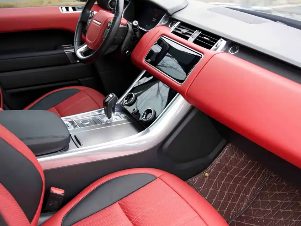 Land Rover Sport