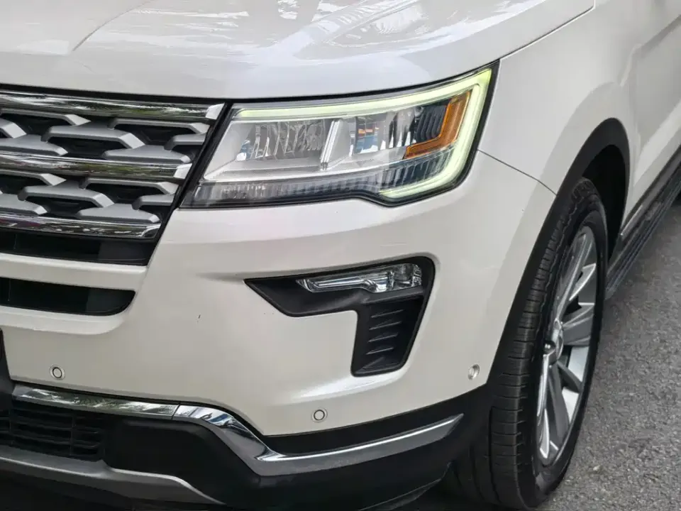 Ford Explorer (Import)
