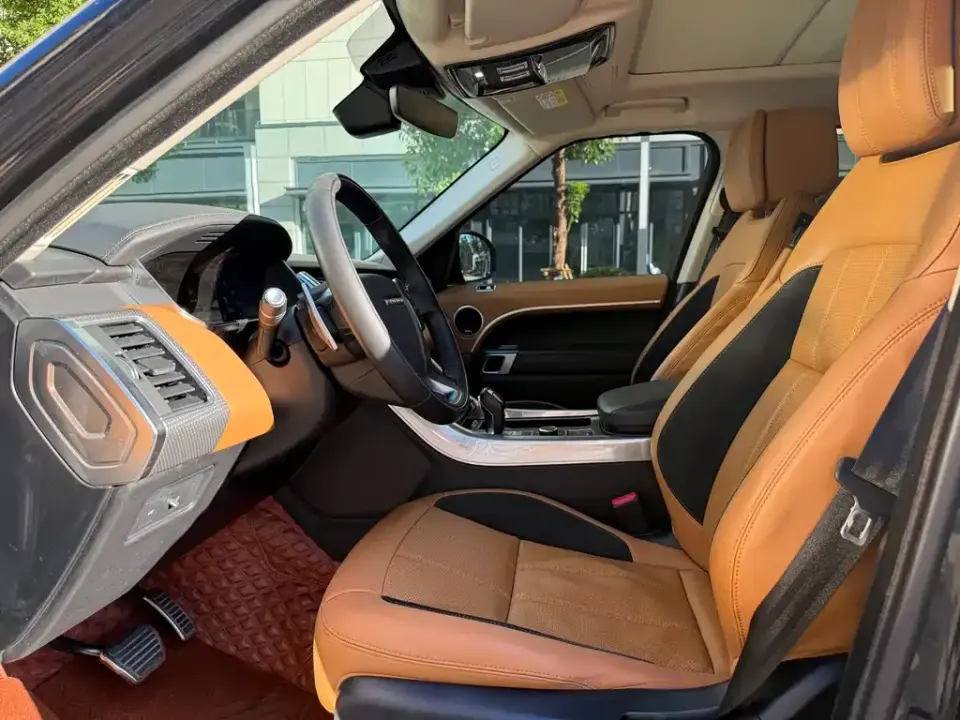 Land Rover Sport