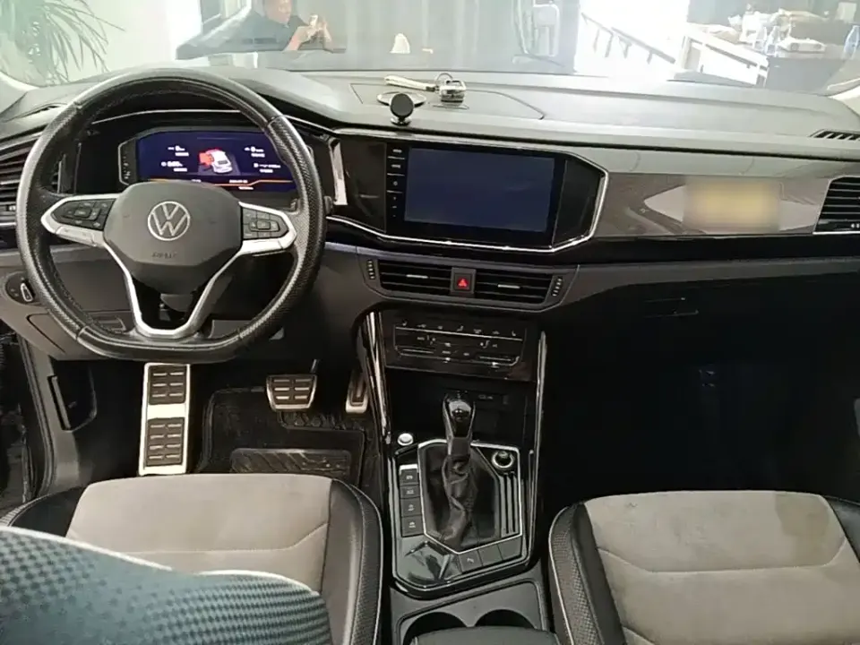 Volkswagen X