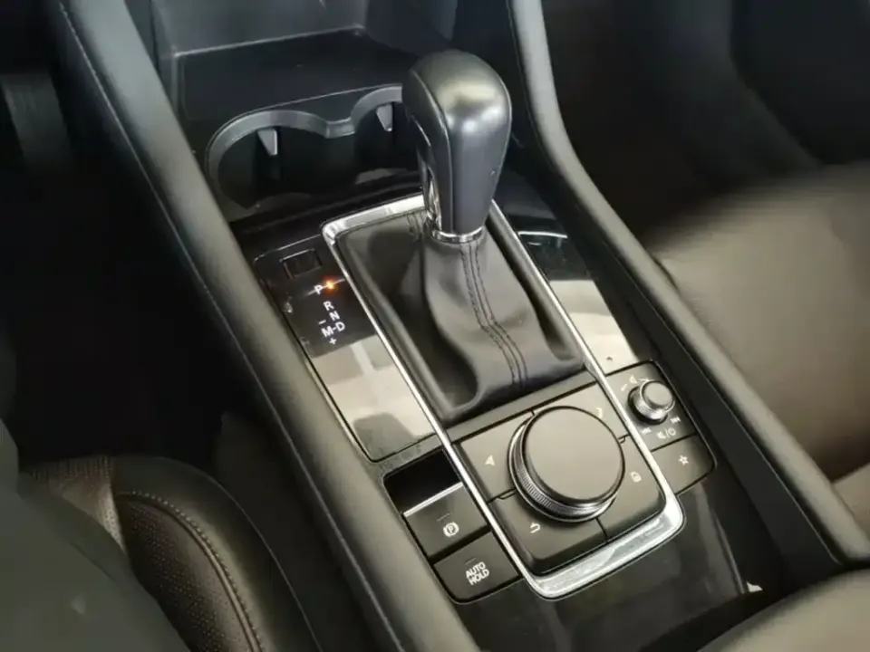 Mazda 3 Axela