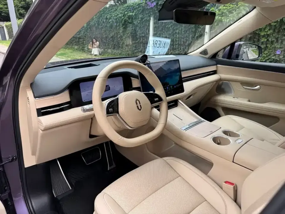 AITO AITO M5
