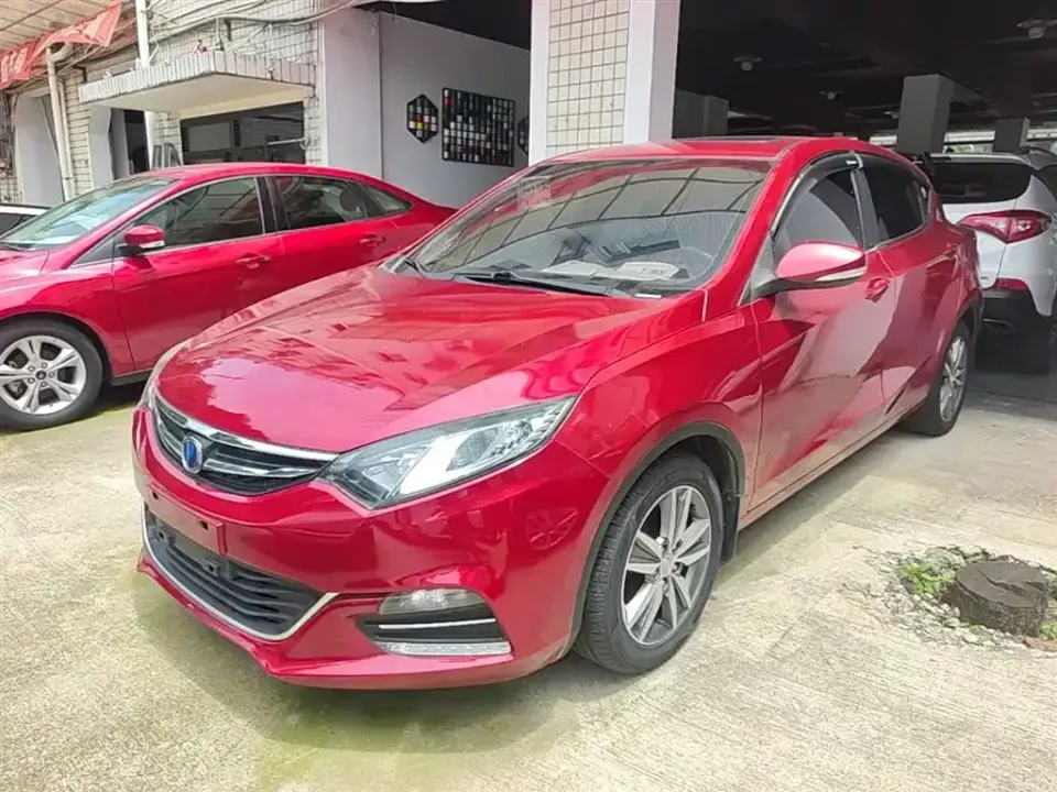 Changan Eado XT