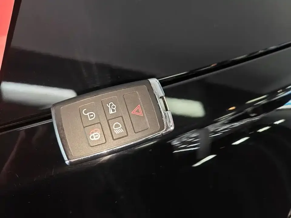 Jaguar XEL