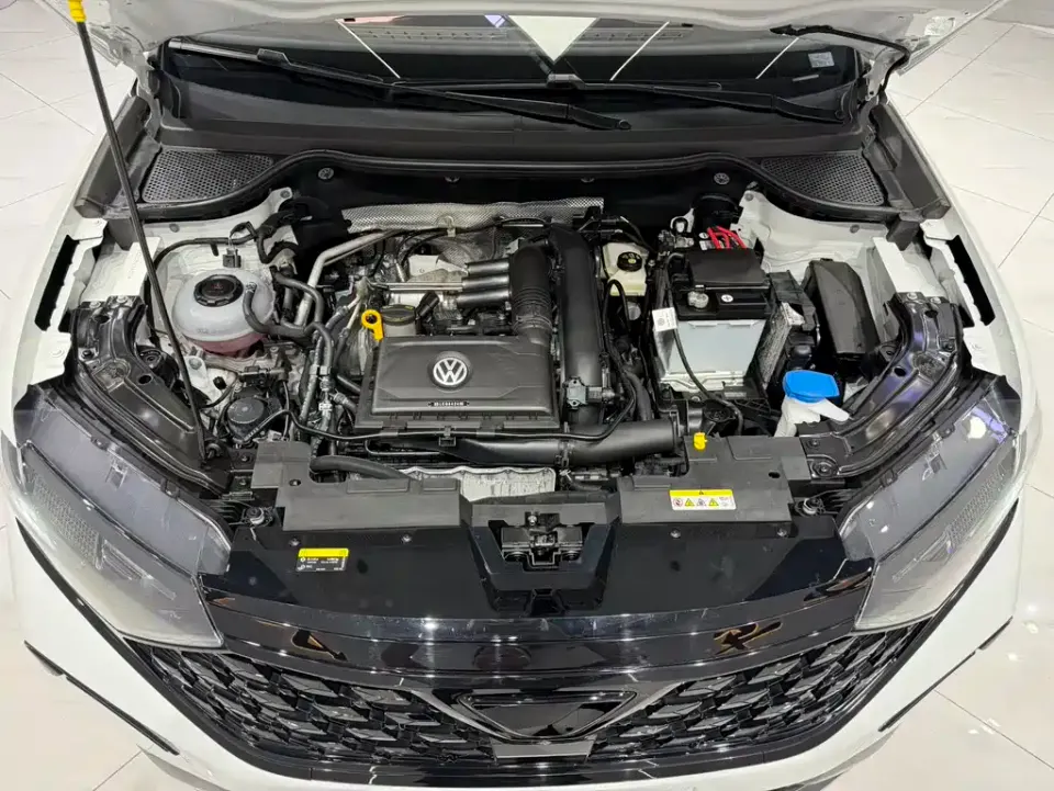 Jetta VS7