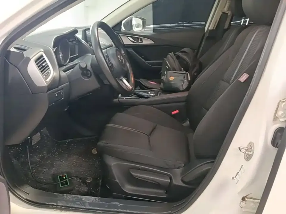 Mazda 3 Axela