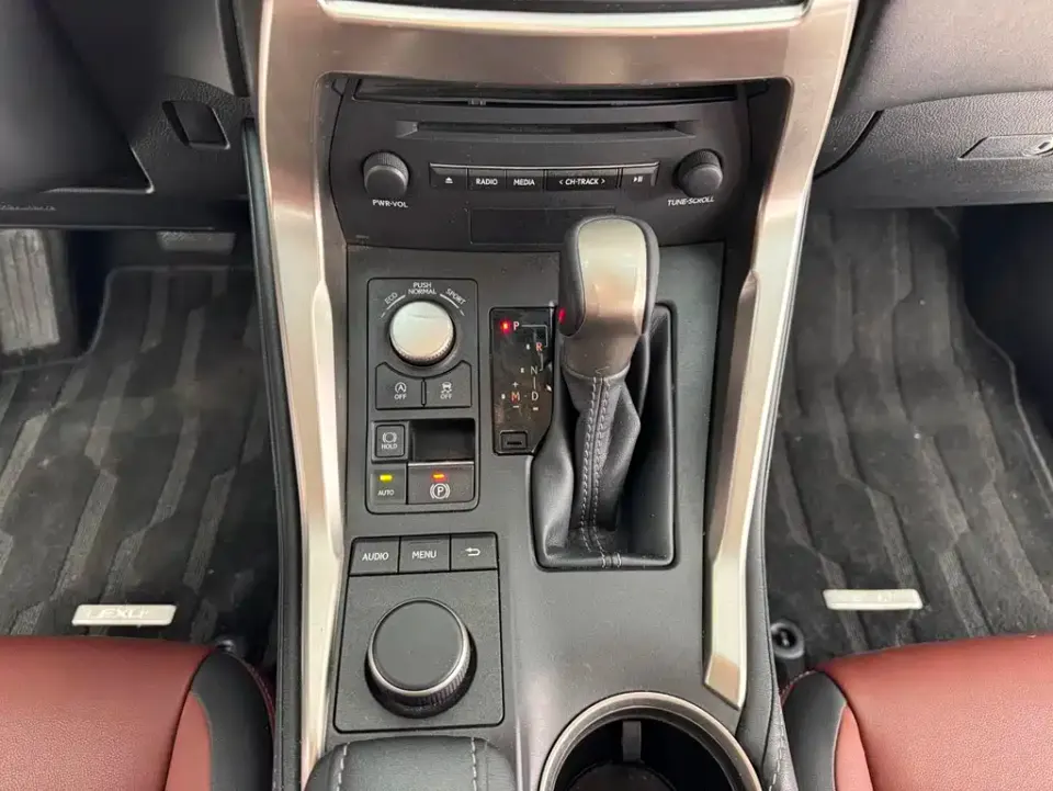 Lexus NX