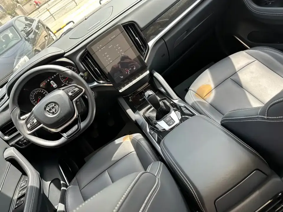 Zhonghua V7