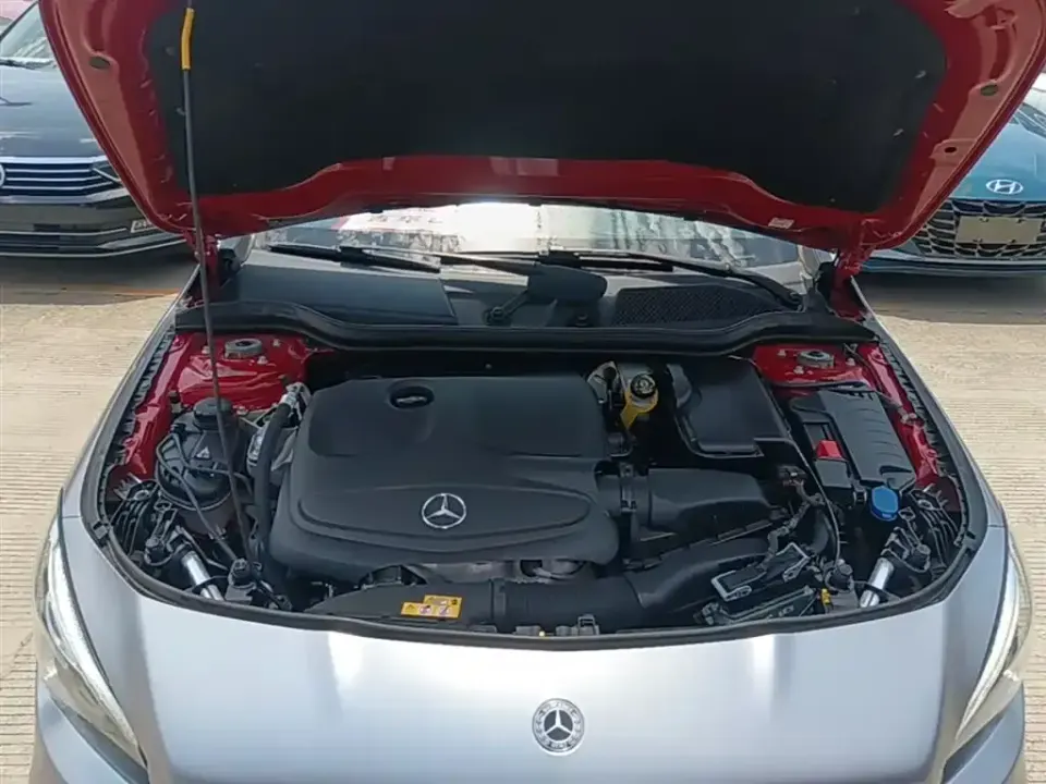 Mercedes-Benz CLA (Import)