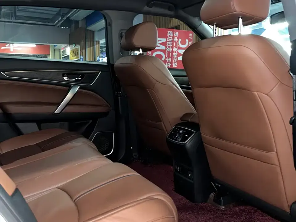 Honda UR-V