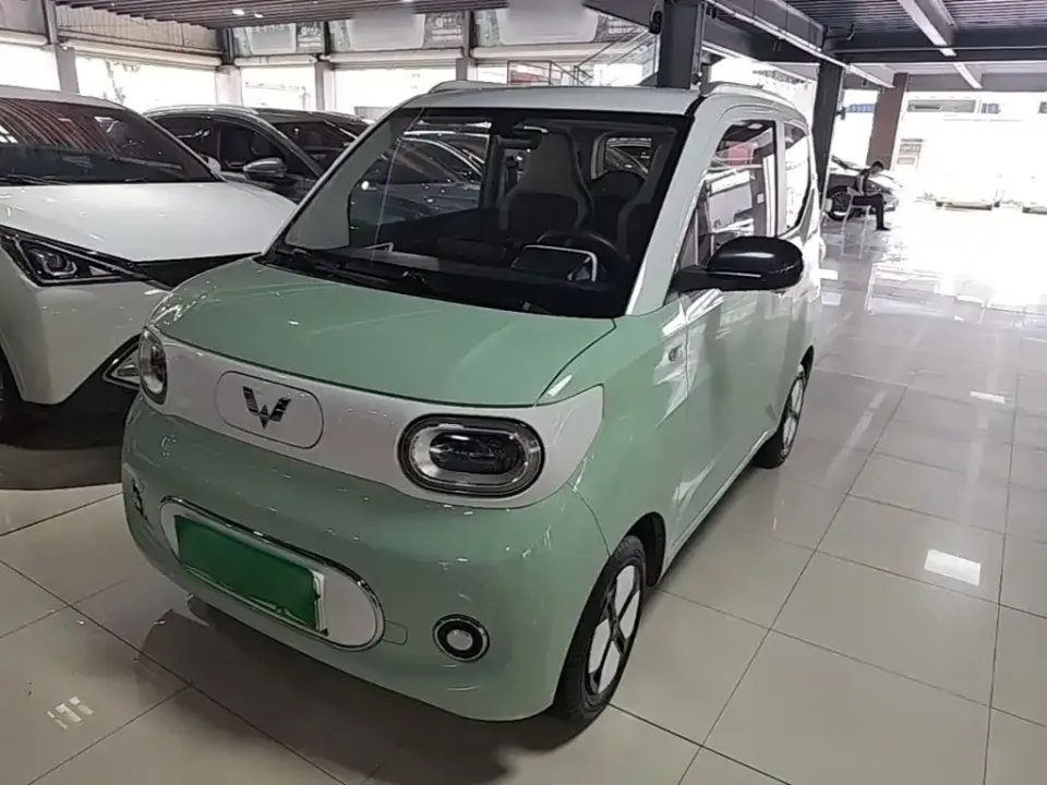 Wuling MINIEV