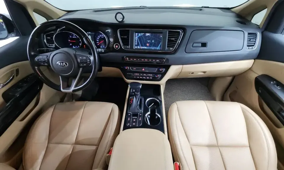 Kia Canival