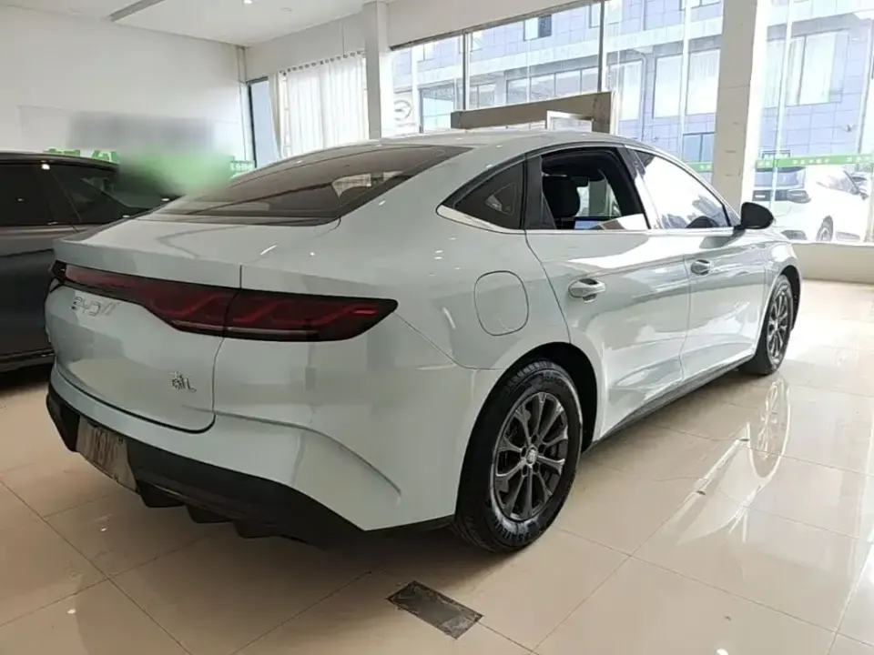 BYD Qin L
