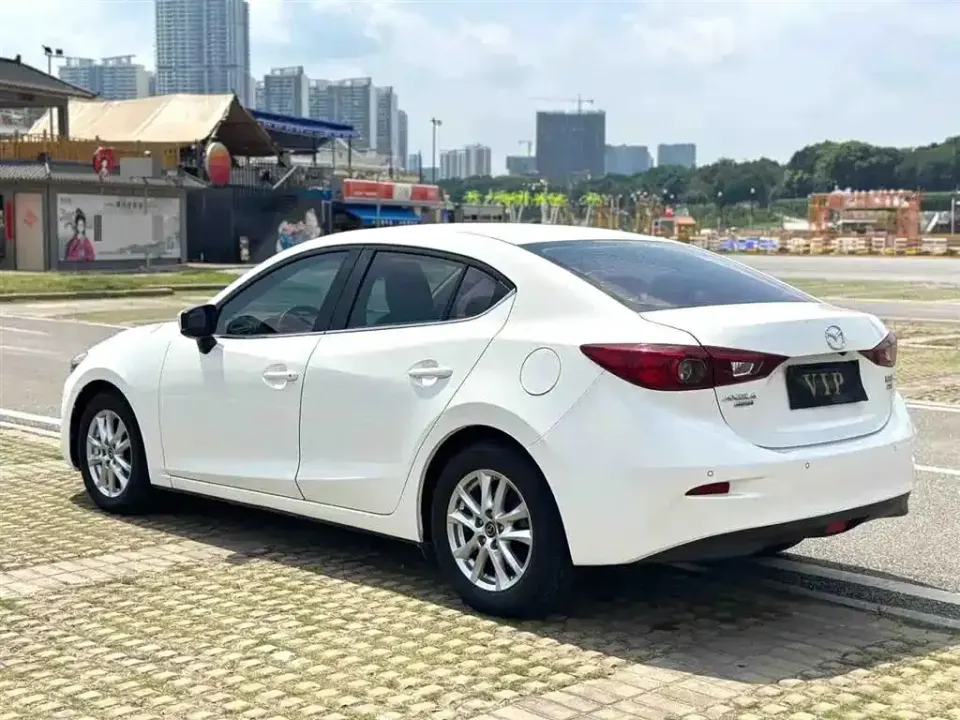 Mazda 3 Axela