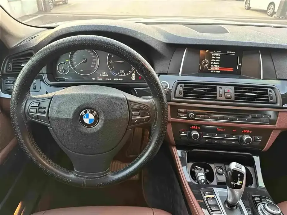 BMW 5 Series (Import)